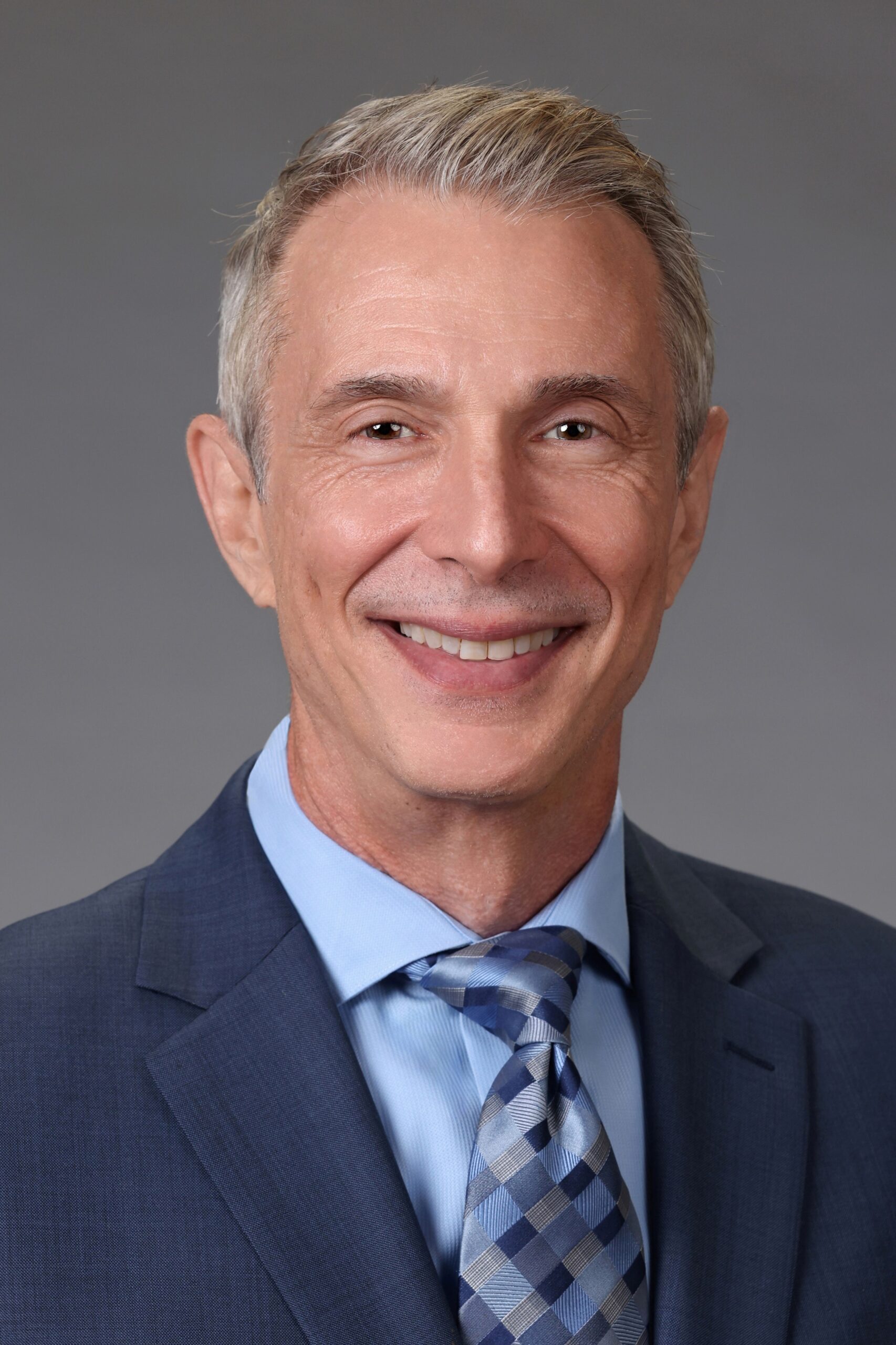 Tom Fluegel headshot