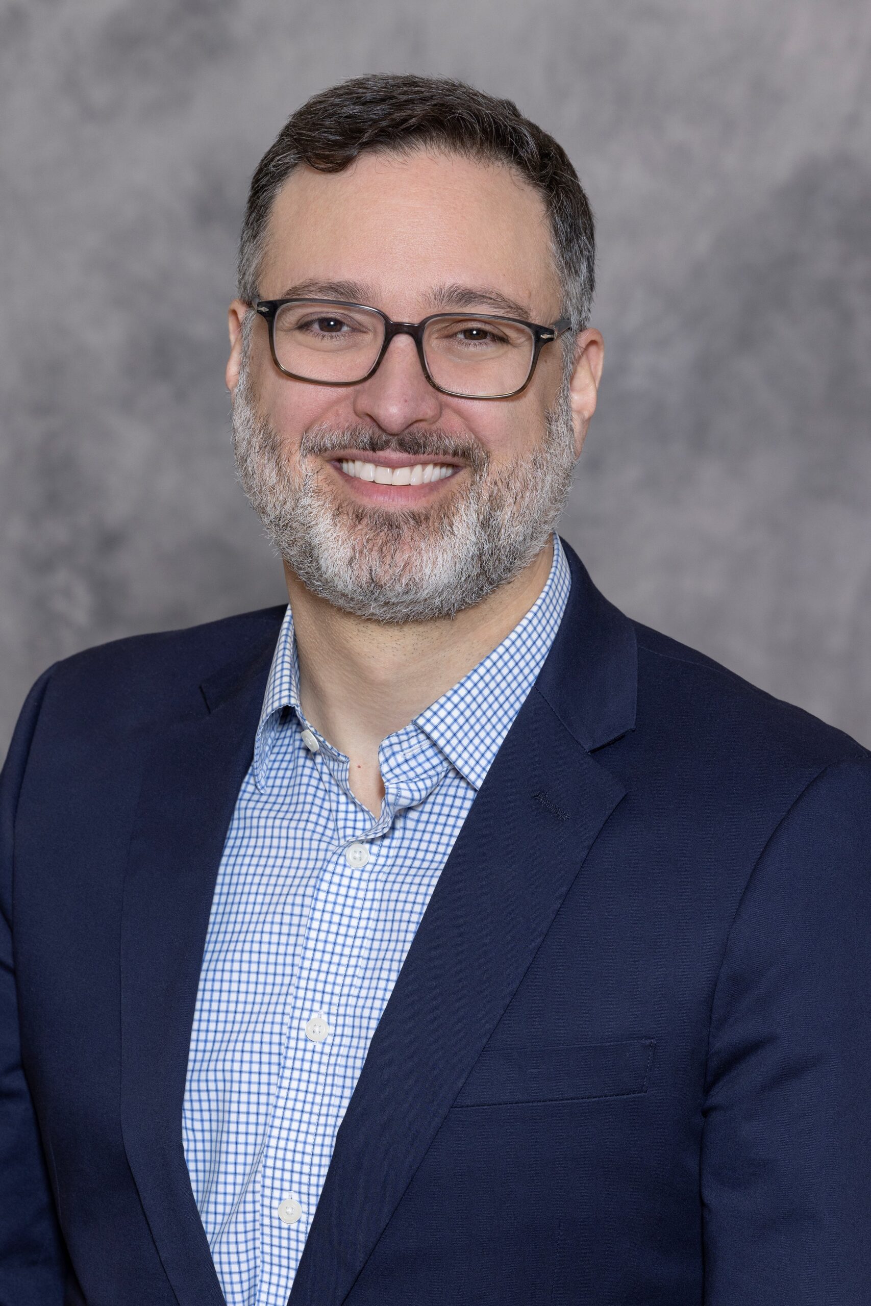 Ari Robicsek headshot
