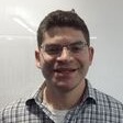 Ezra Fishman headshot